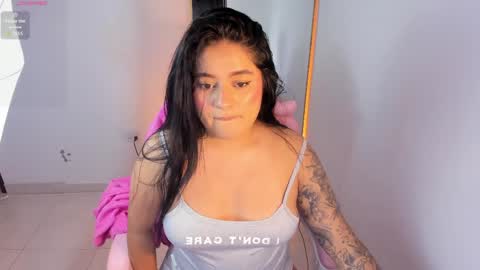 chloe_t2 online show from 06-05-26, 01:23