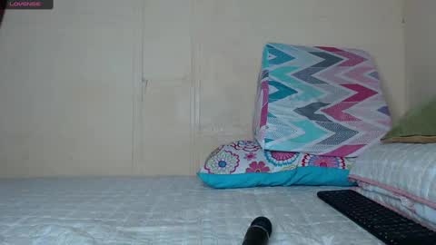 Chloe  online show from 01-03-25, 07:18