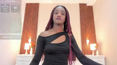 CHLOE online show from 04-12-26, 12:54