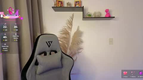 Chloe online show from 07-28-26, 12:48