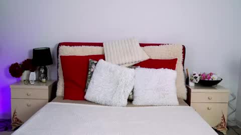 Chloe online show from 04-24-26, 04:26