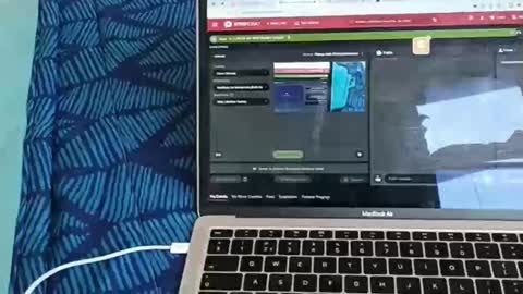 Snapshot of chloechrome chatting on 03-08-25, 08:55 Chloe Chrome online show from 03-08-25, 08:55