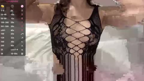 chloee__x online show from 10-30-25, 11:11