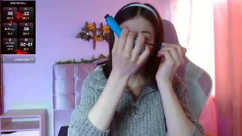 Chloe online show from 02-10-25, 01:22