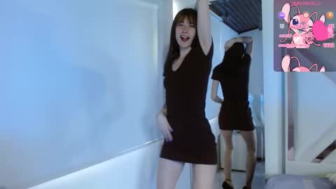 Chloe online show from 11-19-25, 09:15