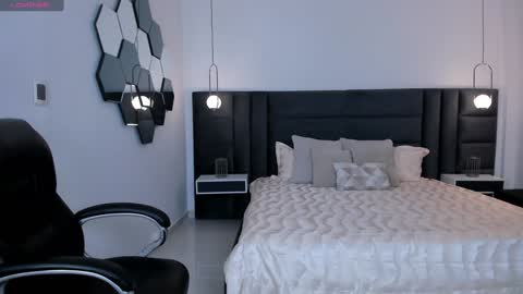 Snapshot of chloemanson chatting on 12-29-24, 05:44 Chloe OF chloemanson online show from 12-29-24, 05:44