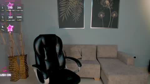 Snapshot of chloemanson chatting on 01-25-25, 02:58 Chloe OF chloemanson online show from 01-25-25, 02:58