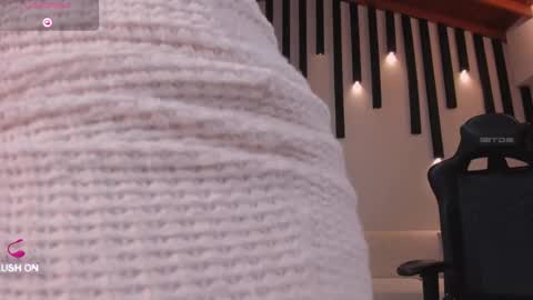 Snapshot of chloemanson chatting on 02-11-25, 09:14 Chloe OF chloemanson online show from 02-11-25, 09:14