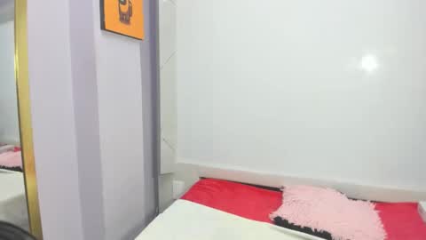 Snapshot of chloemartini_ chatting on 02-06-26, 03:33 ChloeSignup For Free Join my Fan Club online show from 02-06-26, 03:33