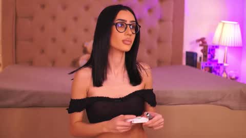 Chlo online show from 02-22-26, 04:24