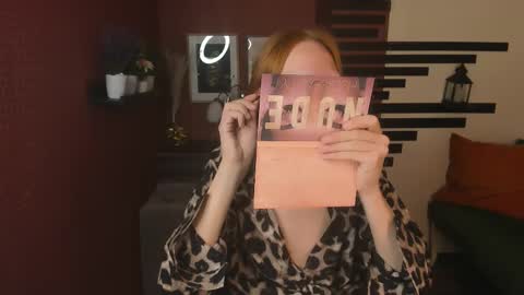 Chloe online show from 11-21-25, 02:27