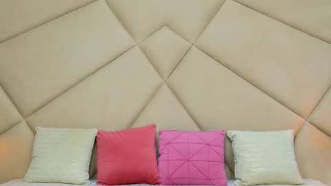 Chloe Vee online show from 03-23-26, 05:55