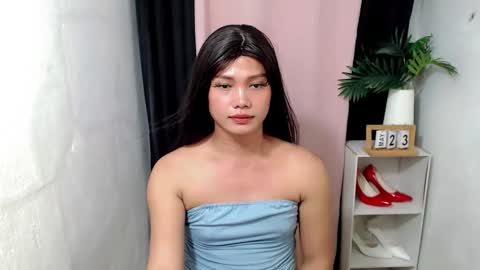Snapshot of chloiedelight14 chatting on 05-23-26, 02:32 chloiedelight14 online show from 05-23-26, 02:32