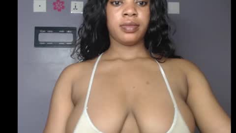 ESTHER online show from 03-10-25, 08:48