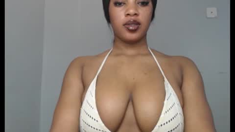 ESTHER online show from 09-22-25, 09:11