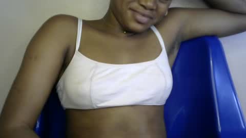 Snapshot of choco_slut77 chatting on 07-17-26, 09:49 Sexyslut online show from 07-17-26, 09:49