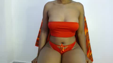 Snapshot of choco_sweee chatting on 02-26-25, 06:15 Maddie online show from 02-26-25, 06:15