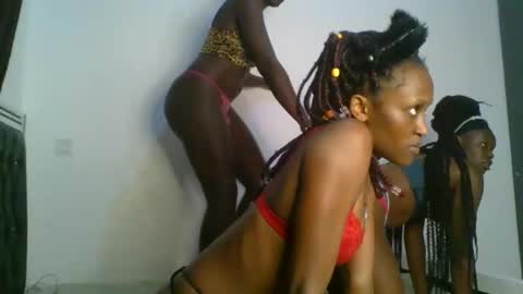 chocobear22 online show from 10-31-25, 01:28