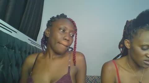 chocobear22 online show from 11-05-25, 06:41