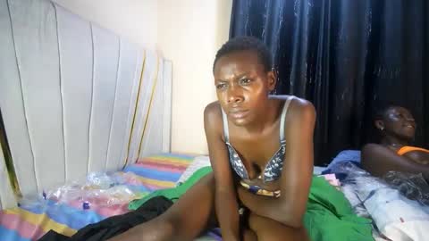 chocolate_desire1 online show from 05-20-26, 06:25
