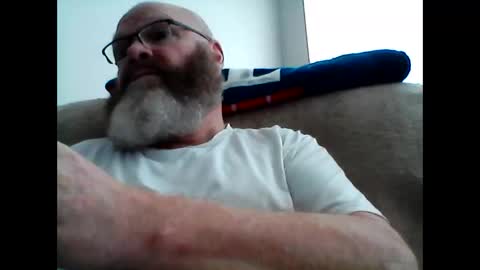 chocolate_lover32 online show from 06-06-26, 08:46