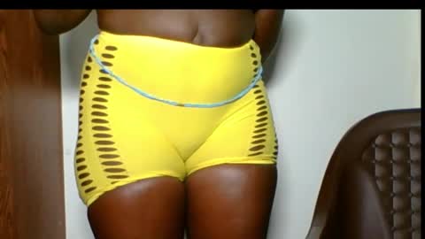 chocolate queen25 online show from 11-04-25, 03:44