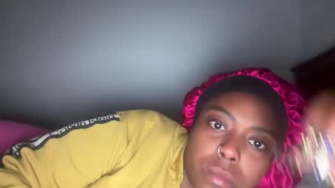 Snapshot of chocolatecakequeen chatting on 11-27-25, 07:43 ChocolateCakeQueen online show from 11-27-25, 07:43