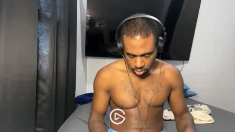 Snapshot of chocolatedolla chatting on 01-20-25, 06:43 chocolatedolla online show from 01-20-25, 06:43