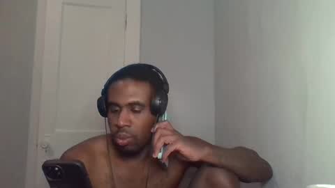 Snapshot of chocolatedolla chatting on 02-27-25, 01:38 chocolatedolla online show from 02-27-25, 01:38