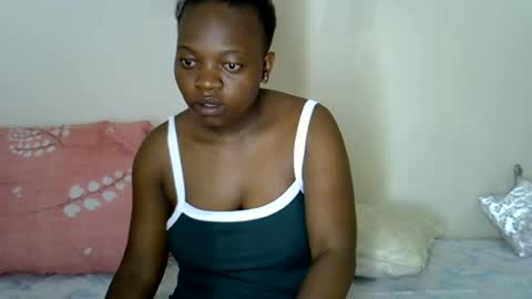 Chocolate Ebony online show from 08-01-26, 10:47