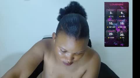 Snapshot of chocolatemilkebony chatting on 01-05-25, 09:03 chocolatemilkebony online show from 01-05-25, 09:03