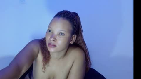Snapshot of chocolatemilkebony chatting on 02-23-25, 07:00 chocolatemilkebony online show from 02-23-25, 07:00