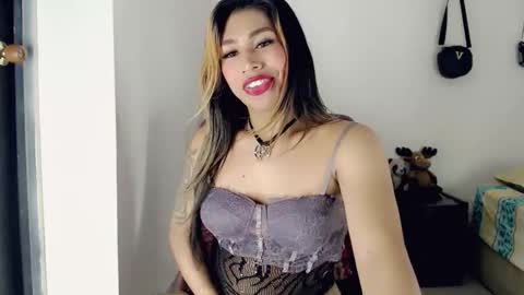 chocolatetriplex online show from 09-08-25, 05:23