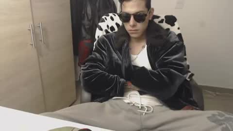 chomelo online show from 07-23-26, 10:08