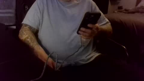 Snapshot of chompers176983 chatting on 11-23-25, 08:58 chompers online show from 11-23-25, 08:58