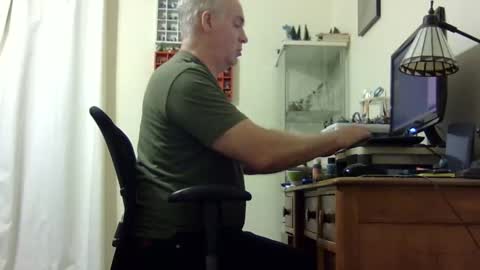 chris2002b online show from 01-08-25, 05:27