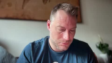 Christian online show from 04-05-26, 05:26