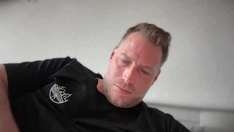 Christian online show from 04-18-26, 04:33