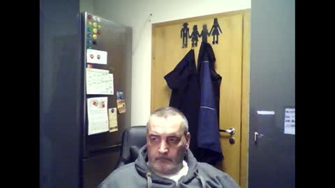 Snapshot of chris250268 chatting on 01-04-25, 07:02 Chris online show from 01-04-25, 07:02