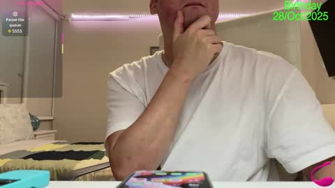 Chris Evens online show from 10-20-25, 02:12