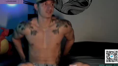 Snapshot of chris_angel01 chatting on 01-06-25, 12:48 chris_angel01 online show from 01-06-25, 12:48