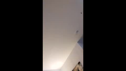 Snapshot of chrisle1988 chatting on 12-17-24, 02:44 Chrs online show from 12-17-24, 02:44