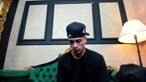 Chris online show from 10-28-25, 11:14