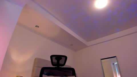 chrismorgan24 online show from 04-19-26, 06:10