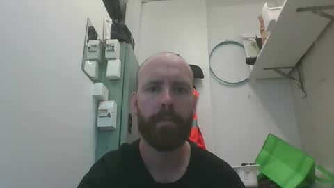 Snapshot of chrisomate31 chatting on 02-17-25, 01:15 chrisomate31 online show from 02-17-25, 01:15