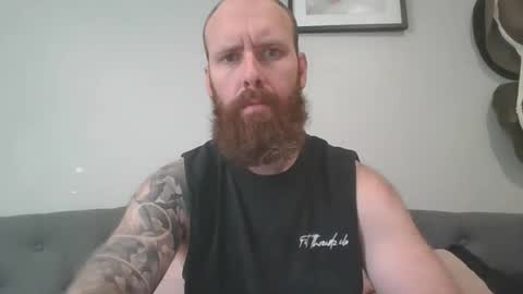 Snapshot of chrisomate31 chatting on 10-17-25, 02:26 chrisomate31 online show from 10-17-25, 02:26