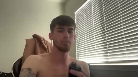chrisoncam01 online show from 10-17-25, 08:11