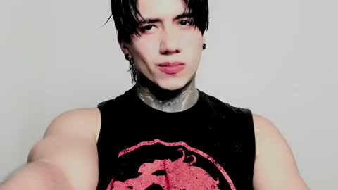 Snapshot of chriss_opp chatting on 01-12-26, 01:00 CHRIS INDEPENT MODEL online show from 01-12-26, 01:00