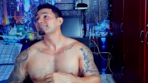 Snapshot of chriss_stewart2 chatting on 11-08-25, 03:39 Chriss Stewart online show from 11-08-25, 03:39