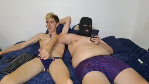 Snapshot of chrisslicer chatting on 01-11-25, 09:36 Christopher online show from 01-11-25, 09:36